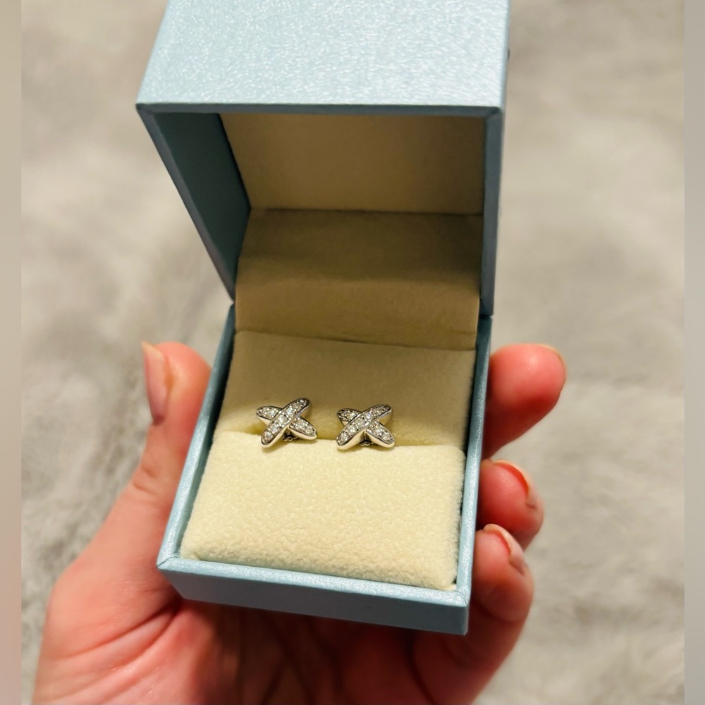 NWT 925 Silver Earrings with all Moissanite stones